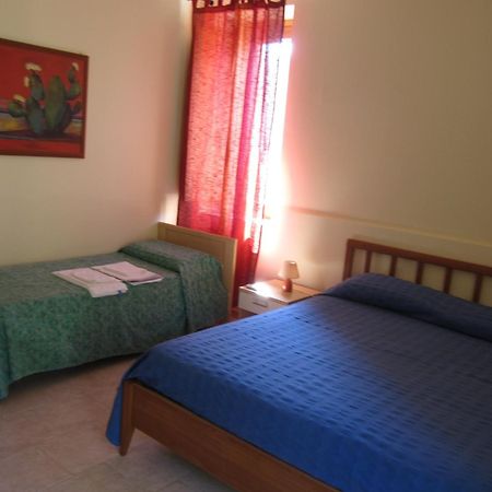Agriturismo Torre Del Golfo クローパニ エクステリア 写真