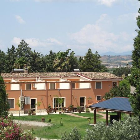 Agriturismo Torre Del Golfo クローパニ エクステリア 写真