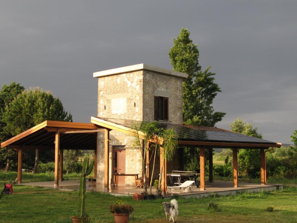 Agriturismo Torre Del Golfo クローパニ エクステリア 写真