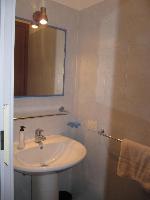 Agriturismo Torre Del Golfo クローパニ 部屋 写真