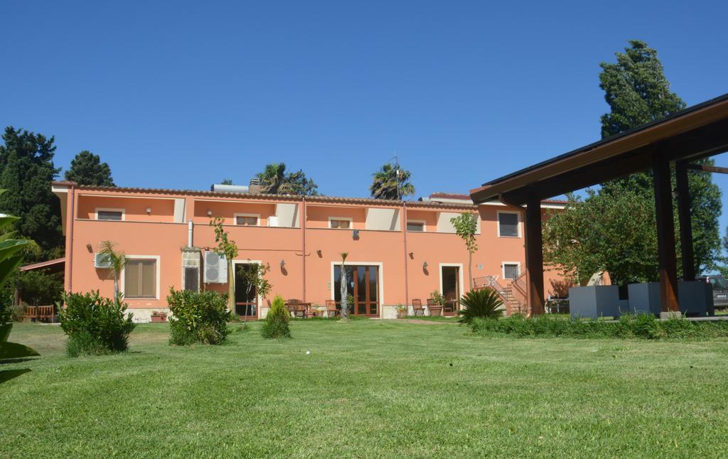 Agriturismo Torre Del Golfo クローパニ エクステリア 写真