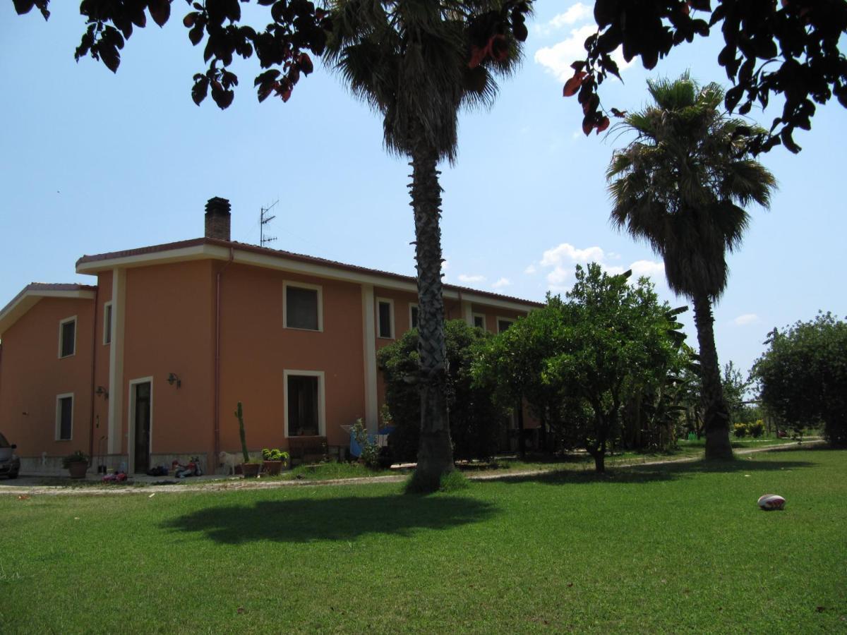 Agriturismo Torre Del Golfo クローパニ エクステリア 写真
